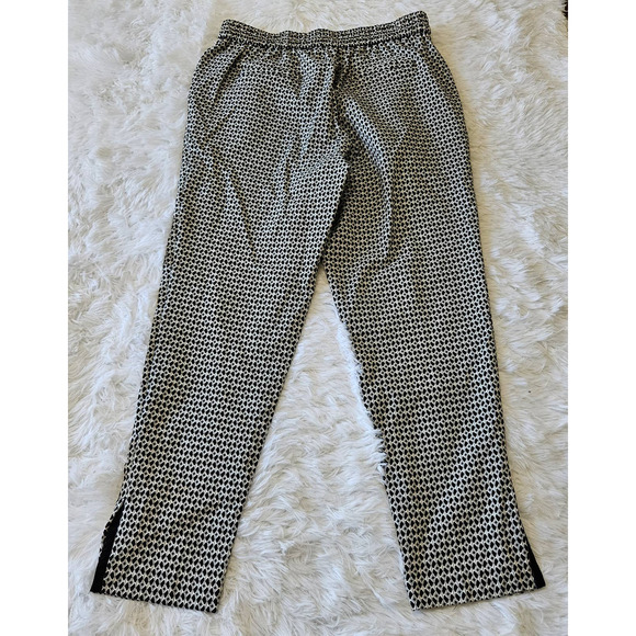 NWOT‎ Anthropologie Women's Pull On Black & White Patterned Tapered Pant. Size S - Picture 4 of 12